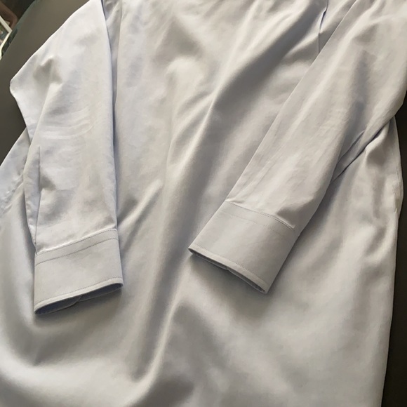 Uniqlo Light Blue Dress Shirt - Picture 4 of 4